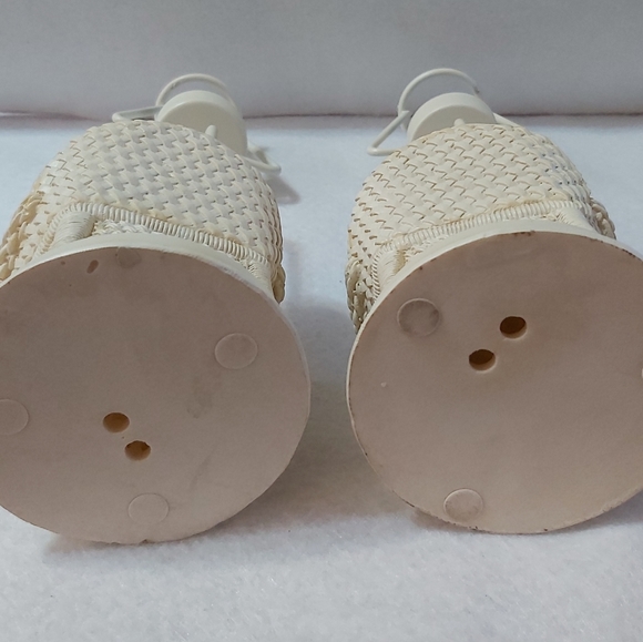 Cherub Resin Wicker Chair Tealight Holder/Lamps - Picture 15 of 15